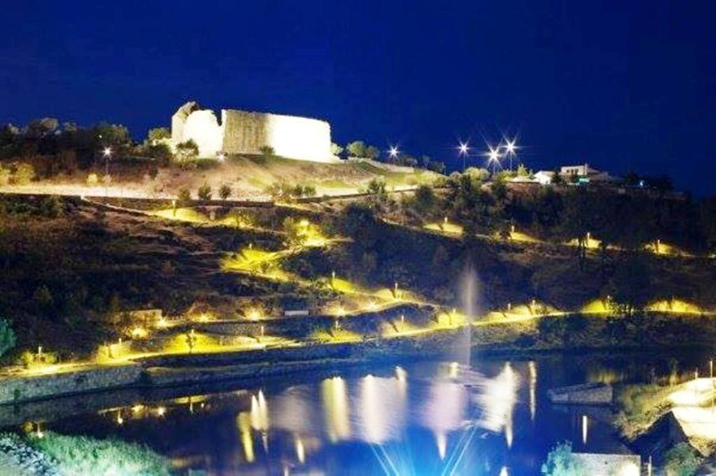 Douro Camping ميراندا دو دورو المظهر الخارجي الصورة